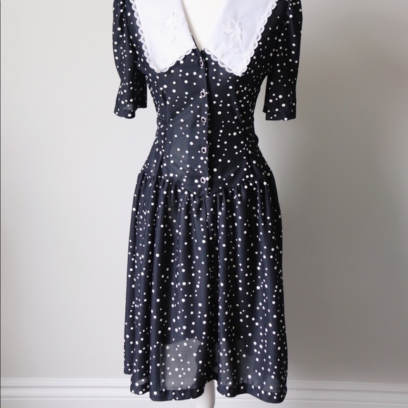 Vintage pinup style polka dot dress - Picture 5 of 8